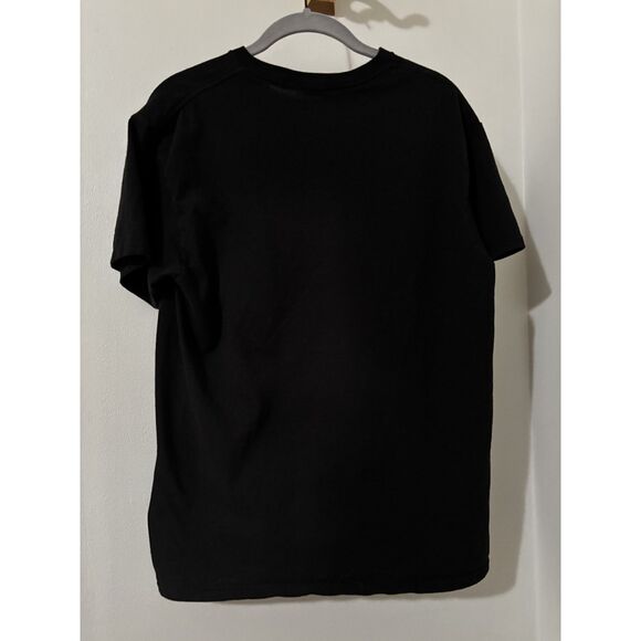 Disney World Rainbow Castle Tee Unisex M Graphic Park Shirt Magic Kingdom Pride - Picture 7 of 7